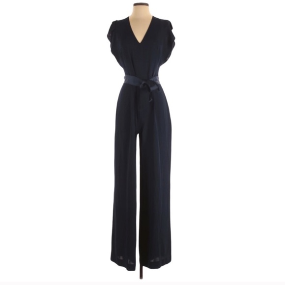 SALE! 🔥Eliza J Flutter Sleeve Crepe Wide Jumpsuit - Picture 2 of 2